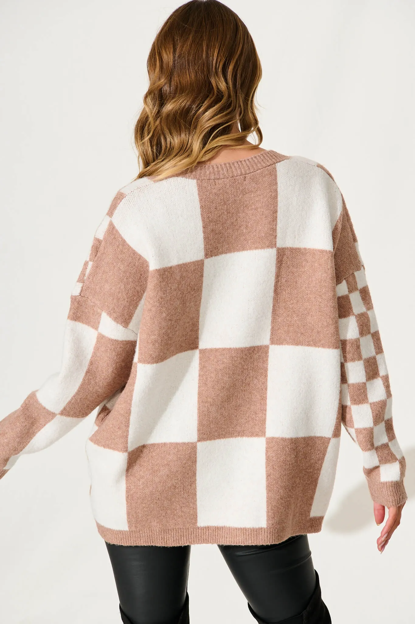 Calina Knit Cardigan In Brown Check