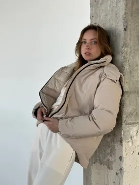 Hooded puffer jacket